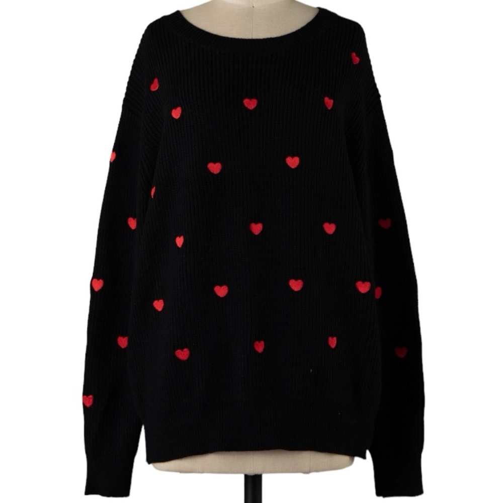 WOMEN’S BLACK/RED CONFETTI HEART SWEATER NWT